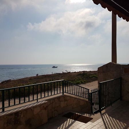 Casa Fronte Mare Puro Relax Villa Cava dʼAliga Dış mekan fotoğraf