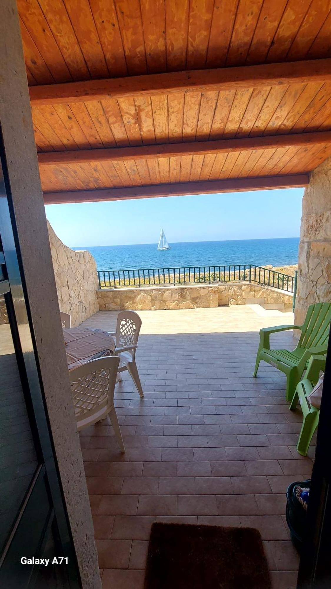 Casa Fronte Mare Puro Relax Villa Cava dʼAliga Dış mekan fotoğraf