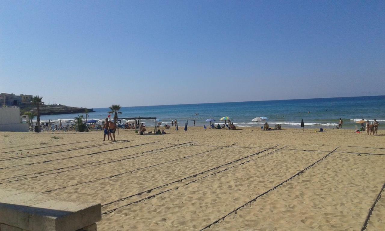 Casa Fronte Mare Puro Relax Villa Cava dʼAliga Dış mekan fotoğraf